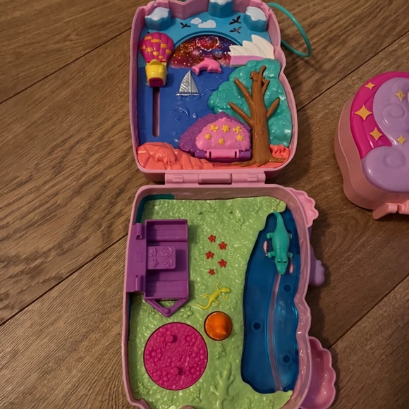Polly Pocket cases set of 2 - Picture 4 of 6